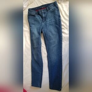 White House Black Market Size 6 Skinny Jeans